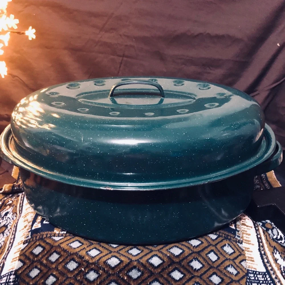 Green Enamel Roaster with Lid